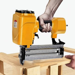 Pistolet à clous pneumatique droit jaune, agrafeuse à air 75-100 clous, outil de menuiserie, OEM ODM - Product Image 2