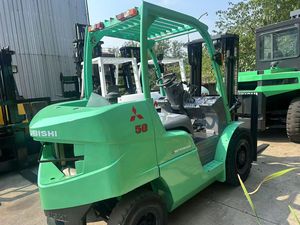 Mitsubishi 3.5tons Diesel Engine Forklift Used FD35 Japanese Triple Mast 4.5M Lifting Height Offroad Green <b>Material</b> <b>Handling</b> - Product Image 4