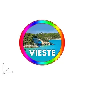 Magnete Vieste 6 cm Rotondo con Cornice <span class=keywords><strong>Arcobaleno</strong></span>, Souvenir con Scena da Spiaggia - Product Image 1