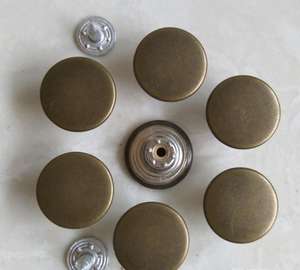 Bottoni in Metallo Dorato Anticato Rotondi da 9MM, 10MM, 12MM, 14MM, 15MM per Jeans - Product Image 1