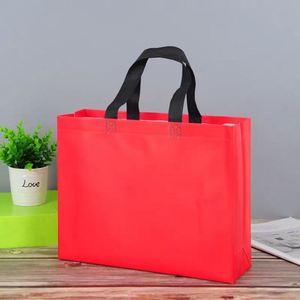 Bolsa de Compras Personalizada de China, Impermeable, Recubierta, Roja, de Tela No Tejida, con Asa de Algodón, Cierre de Cremallera, Reutilizable, con Diseño de Dibujos Animados y Logotipo Personalizado - Product Image 1