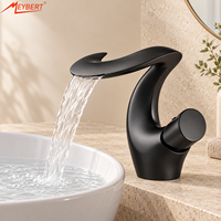 Keran Wastafel Kuningan Hitam Model Air Terjun Tuas Tunggal Lubang Tunggal Katup Keramik Terpasang di Dek Mixer Wastafel Kamar Mandi Bath Bomba La Bafuni