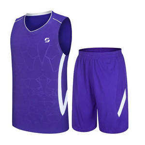 Uniforme de basket-ball de bonne qualité en uniforme de basket-ball léger et confortable à manches courtes et en Short de basket-ball - Product Image 4