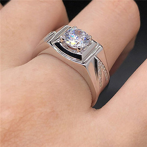 Style coréen plaqué platine Moissanite bague masculine victoire en forme de V bague de mariage à la mode bijoux de mode - Product Image 2