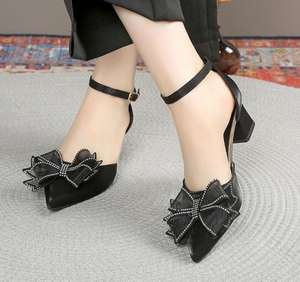 Nouvelles sandales de mariée à talons hauts, à bout pointu, à bride droite ajourée, avec nœud en strass, confortables pour les pieds - Product Image 1