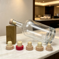 Bouteille en verre cylindrique transparente à base lourde, avec bouchon en liège, pour emballage de whisky et spiritueux, personnalisable en gros