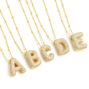 Nuevo Collar Europeo Americano de 26 Letras para <span class=keywords><strong>Mujer</strong></span> con Colgantes de Letras en Forma de Globo con Microincrustaciones de Circonio, Chapado en Oro de 18K - Product Image 1