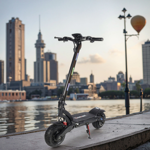 Trottinette pliable haute puissance et haute vitesse à double moteur avec pédales lumineuses, batterie 1800-2880 Wh, autonomie 60-90 km pour les trajets quotidiens - Product Image 2