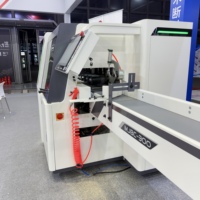 Ligne d'optimisation CNC Bois: Numérisation IA, Coupe Précision & Tri Automatique