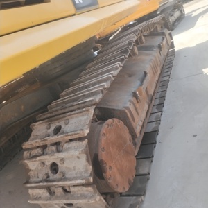 Excavatrice sur chenilles hydraulique Komatsu PC460LC-8 de marque japonaise, d'occasion, pour travaux miniers et de construction, à vendre - Product Image 6