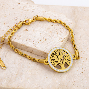 Pulsera de Acero Inoxidable con Motivo de Árbol Hueco con Incrustaciones de Diamantes para Mujer, Uso Diario, Chapado en Oro de 18K, Corte Brillante Redondo - Product Image 2