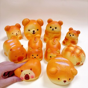 ตุ๊กตาหมีบีบเล่นได้ เนื้อนุ่มพิเศษ ช่วยคลายเครียด ดีไซน์สวยงาม น่ารัก คืนรูปช้า วัสดุ PU สำหรับเด็กผู้หญิง - Product Image 3