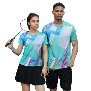 เสื้อยืดพอดีตัวสำหรับผู้หญิงเนื้อสัมผัสนุ่มป้องกันรังสียูวีสำหรับฝึกพิลาทีสพร้อมปลอกสวมนิ้วหัวแม่มือ - Product Image 4