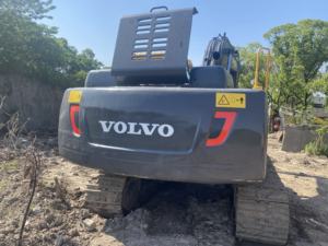 Excavadora VOLVO EC210BLC de 21 Toneladas, 100% Lista para Usar, Original con Motor y Componentes de Transmisión EPA CE, Modelo 2023, Uso Agrícola - Product Image 4