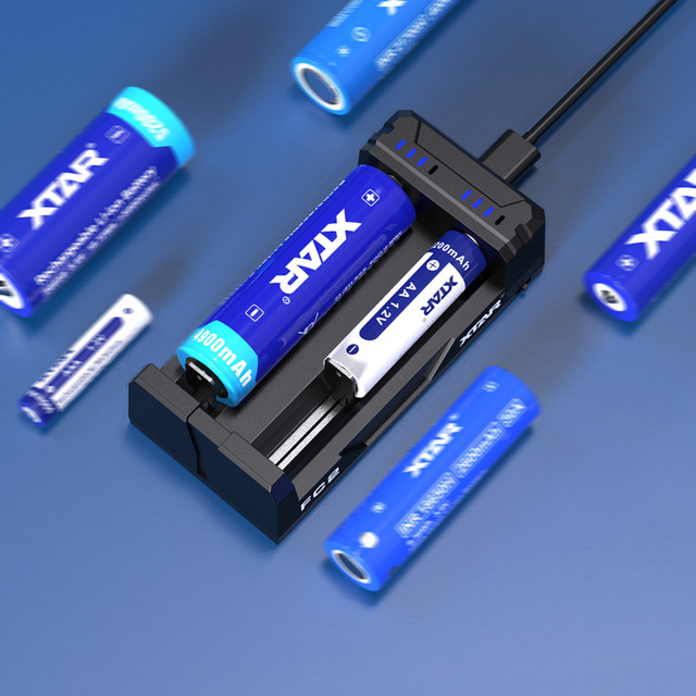 Xtar Customized Logo FC2 3.6V 3.7V Li-ion Ni-MH Ni-CD Portable 2-bay AA AAA 18650 26650 21700 16340 14500 18350 Battery Charger