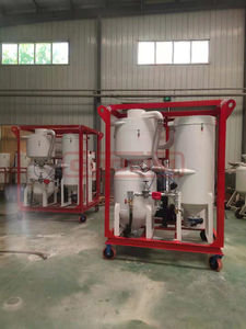 Máquina de chorro de arena al vacío con sistema de reciclaje automático - Product Image 3