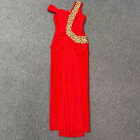 Robe moulante élégante asymétrique à épaule unique pour femme, ornée de cristaux dorés, idéale pour soirée, boîte de nuit ou invitée de mariage