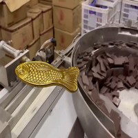 Machine à emballer le chocolat en forme de poisson avec feuille d'aluminium, haute production, automatique, sur mesure