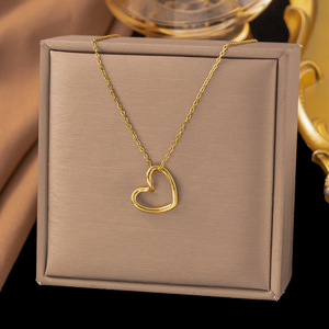 Collar Con Colgante De Acero De Titanio Al Por Mayor Novedad 2025 Para Mujer Gargantilla Minimalista Joyería Única Pedido A Granel Con Cadena Ajustable - Product Image 4