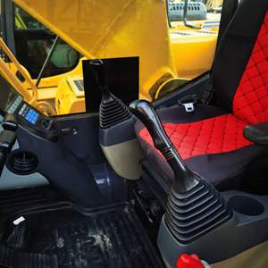 Excavadora Komatsu PC210/usada en Japón importada de 21 toneladas con componentes de motor y engranaje de segunda mano a la venta - Product Image 6