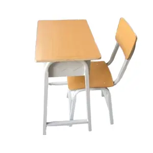 メーカー卸売大学生用デスクと椅子セット木製学校用家具教室用テーブルと椅子
