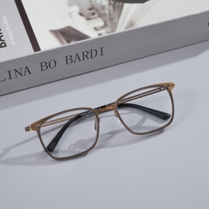 Montura Óptica Cuadrada de Lujo para Negocios, Gafas Retro Bicolor para Hombre y Mujer, Patillas de Titanio, Montura con Protección Anti Luz Azul para Lentes Graduadas - Product Image 1