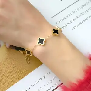 สร้อยข้อมือทองสําหรับผู้หญิง 18K Gold Plated Cloverสร้อยข้อมือผู้หญิง Lucky Linkสร้อยข้อมือเครื่องประดับของขวัญอินเทรนด์สําหรับผู้หญิงสาววัยรุ่น