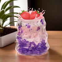 Tasses en verre à double paroi les plus récentes de 2025, vente en gros, tasses à café en verre créatives, gobelet à eau, tasse à thé en verre réutilisable avec fleurs séchées
