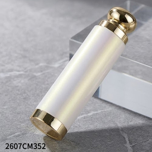 Étui à rouge à lèvres Jinzhe en ABS irisé ton platine avec fermeture à pression + étui à rouge à lèvres irisé changeant de couleur réactif aux UV, modèle <span class=keywords><strong>3580</strong></span> - Product Image 6