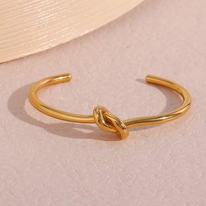 Kararmaz ücretsiz takı bilezik <span class=keywords><strong>Knot</strong></span> 18K altın kaplama düğüm bilezik bileklik paslanmaz çelik manşet bilezik bileklik kadınlar için - Product Image 3