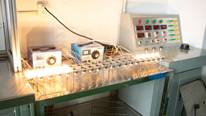 Lampe de <span class=keywords><strong>four</strong></span> haute température certifiée RoHS de 67 mm pour fours commerciaux à gaz/électriques et cuiseurs vapeur <span class=keywords><strong>Samsung</strong></span> - Product Image 4