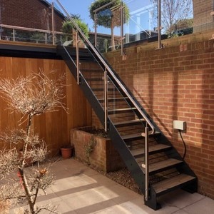 <span class=keywords><strong>Escalier</strong></span> <span class=keywords><strong>extérieur</strong></span> moderne sur mesure, design tendance, <span class=keywords><strong>escalier</strong></span> <span class=keywords><strong>en</strong></span> acier préfabriqué pour <span class=keywords><strong>extérieur</strong></span> avec marches durables - Product Image 1