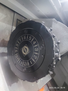 Centre d'usinage CNC horizontal automatique HT6, système Fanuc, 3 axes, solution de découpe de métaux de haute précision, pièces de précision - Product Image 2