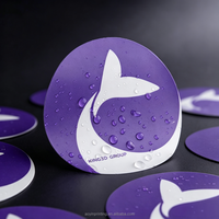 Autocollant à coins arrondis pour emballage de produits, logo personnalisé, impression CMJN, laminé, imperméable, vente en gros, stock, découpe sur mesure