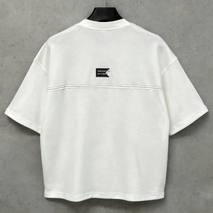 Camiseta Premium 100% Algodón, Cuello Redondo, Corte Recto, Estilo Oversize, Personalizable con Logotipo Impreso o Bordado, para Hombre - Product Image 2