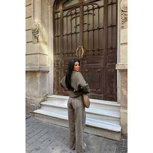 Sweat-shirt et sweat à capuche brodés pour femme, couleur kaki - Product Image 1