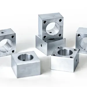 Flexibilidad en cantidades de pedido Fabricación personalizada Mecanizado CNC Piezas de acero inoxidable Producto mecanizado de torneado CNC personalizado