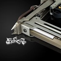 Outil d'agrafeuse de qualité de pistolet à anneau en D pneumatique HR-22 à haute efficacité pour la fabrication de matelas à ressort