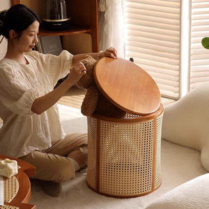 Mesa Auxiliar Redonda de Ratán con Almacenamiento, Color Madera Natural, Mesa de Centro para Sala de Estar, Mesa Auxiliar para Sofá, Taburete para Dormitorio - Product Image 2