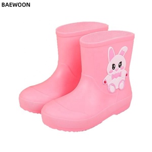 BAEWOON CRB09 Bottes <span class=keywords><strong>de</strong></span> <span class=keywords><strong>pluie</strong></span> pour enfants, <span class=keywords><strong>chaussures</strong></span> <span class=keywords><strong>de</strong></span> <span class=keywords><strong>pluie</strong></span> en EVA <span class=keywords><strong>de</strong></span> haute qualité, respectueuses <span class=keywords><strong>de</strong></span> la peau, pour garçons et filles, antidérapantes, résistantes à l'usure, <span class=keywords><strong>chaussures</strong></span> aquatiques - Product Image 1