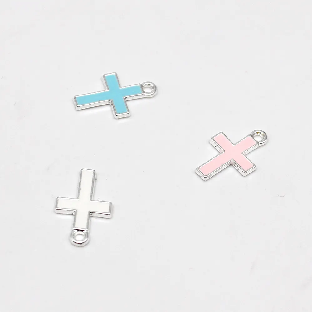 Placcato argento fai da te ciondoli a forma di croce Charms Mini smalto gesù Christianity per bambini