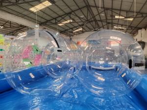 Boule gonflable transparente de rouleau de l'eau de PVC de haute qualité pour des locations scéniques de zone de plage et des parties de sports nautiques - Product Image 2