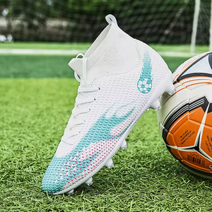 Chaussures de football de haute qualité pour adolescents, chaussures de sport pour entraînement en extérieur, chaussures de football pour intérieur et extérieur. - Product Image 2