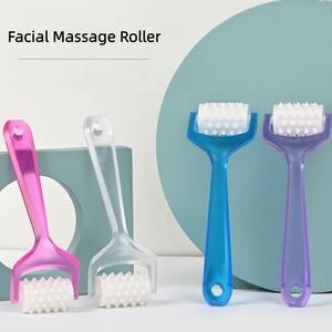 Rouleau de <span class=keywords><strong>massage</strong></span> facial en plastique de poche Outil de soin de la peau de beauté - Product Image 1