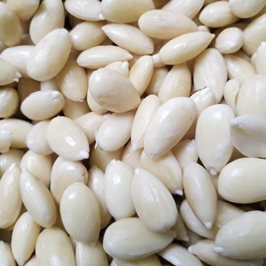 Yeni Gelen Soyulmuş Badem İçi Beyaz Orijinal Aromalı Çiğ Badem Amerikan Kuru Badem 1000g Ezme Yapımı İçin - Product Image 1