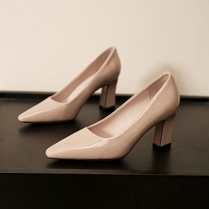 Escarpins à bout pointu en cuir verni, talon carré de 5 à 8 cm, chaussures de bureau, couleur unie, tendance mode - Product Image 1