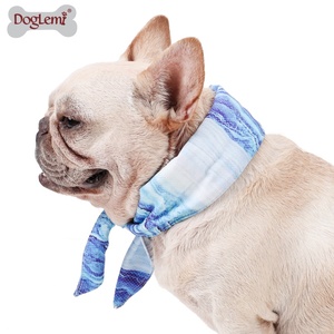 Venta al por mayor personalizado perro Bandana reciclado transpirable poliéster cómodo suave estampado patrón mascota Bandana - Product Image 4