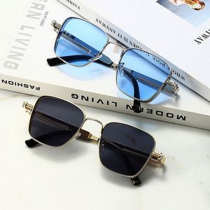 Vente en gros de lunettes de soleil vintage pour hommes et femmes 2025, style punk en métal, UV400, lunettes de soleil carrées steampunk - Product Image 2