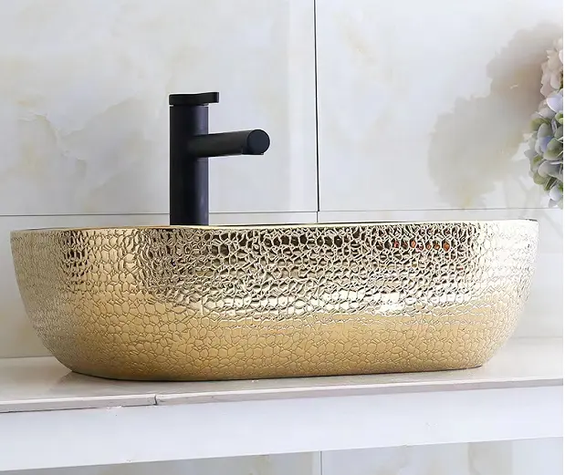 Artistic Golden Color Luxury Bathroom Wash Basin Ceramic Hand Wash Basin Gold Countertop Bathroom Ceramic Art Hand Wash Basin