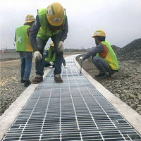Couvercle de caniveau industriel en acier galvanisé robuste pour extérieur, revêtement en zinc, pour passerelle, système de drainage anti-corrosion